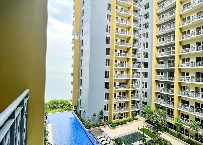 Luxury 4 Bedroom Luxury Near Solaire & Okada *