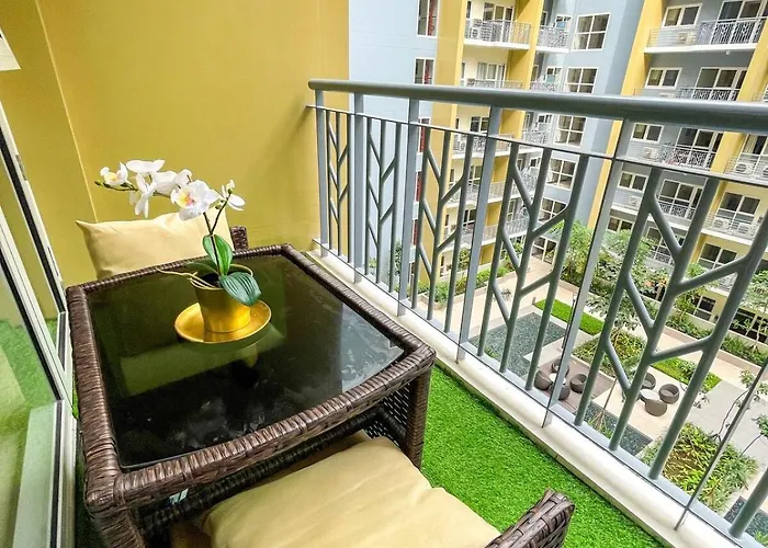 Luxury 4 Bedroom Luxury Near Solaire & Okada * Manila